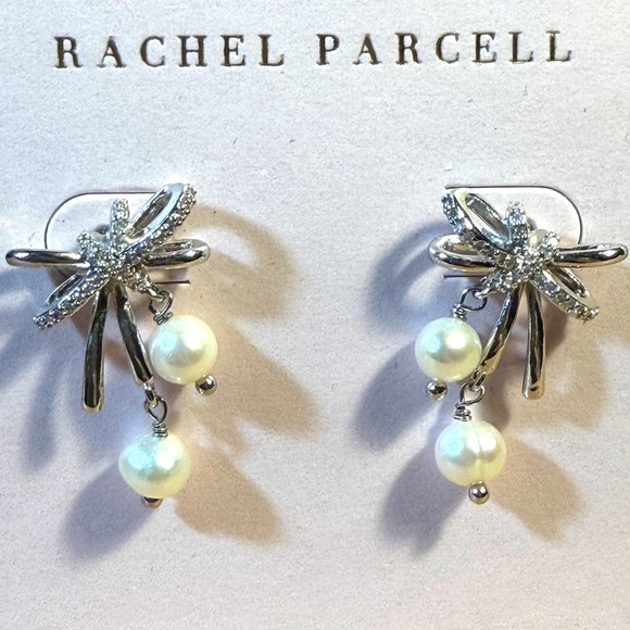 Rachel Parcell Designer Earrings ⭐️ NEW Pearl Crystal BOW PIERCED POST-ELEGANT - Picture 3 of 9
